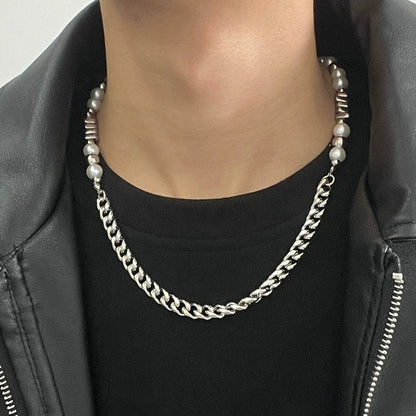 TOGGLE PEARL NECKLACE