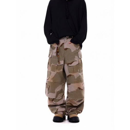 VINTAGE CAMO DETACHABLE CARGO PANTS
