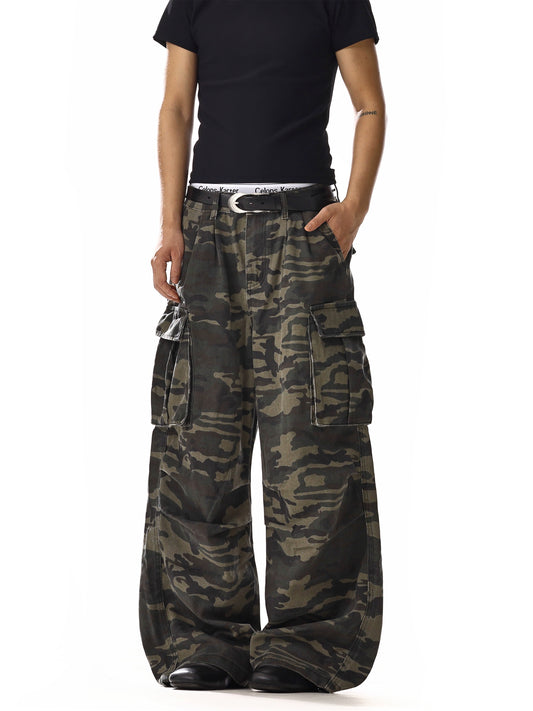 RETRO CAMOUFLAGE CARGO PANTS