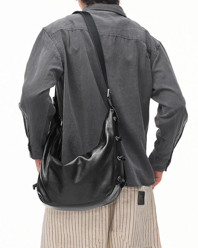 NOIR CRESCENT BAG