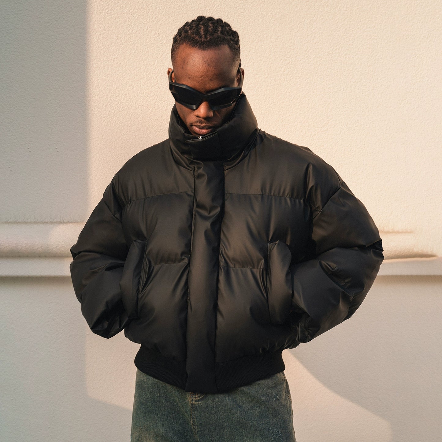 SHORT BREAD PUFFER JACKET