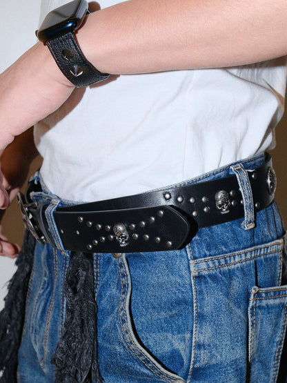 VINTAGE CROSS ICON TUDDED BELT