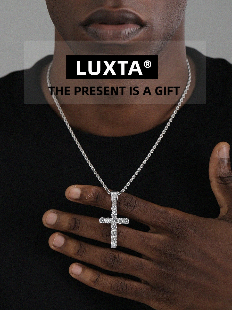 ICED CROSS CHAIN NACKLACE