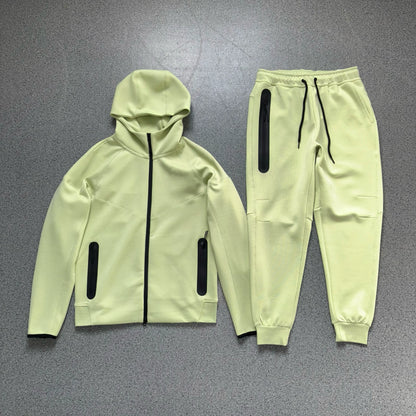 TECH FLEECE SETUP