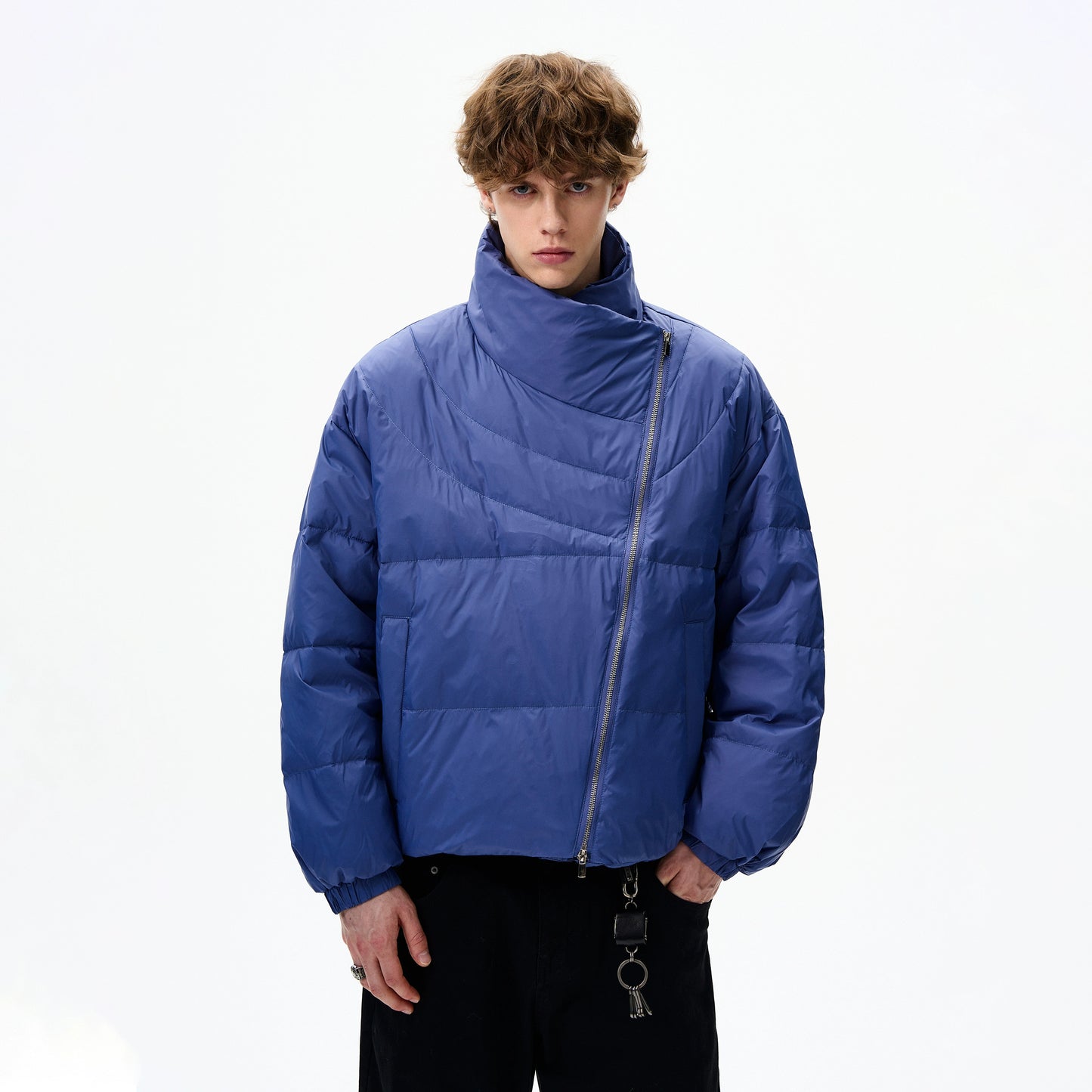 CURVED ZIP PUFFER JACKET