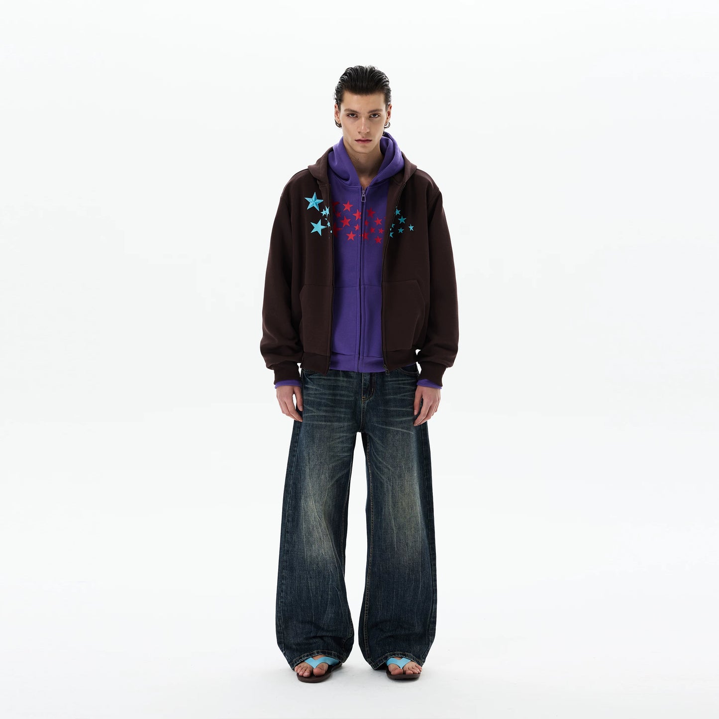 BOLD STAR DESIGN ZIP-UP HOODIE