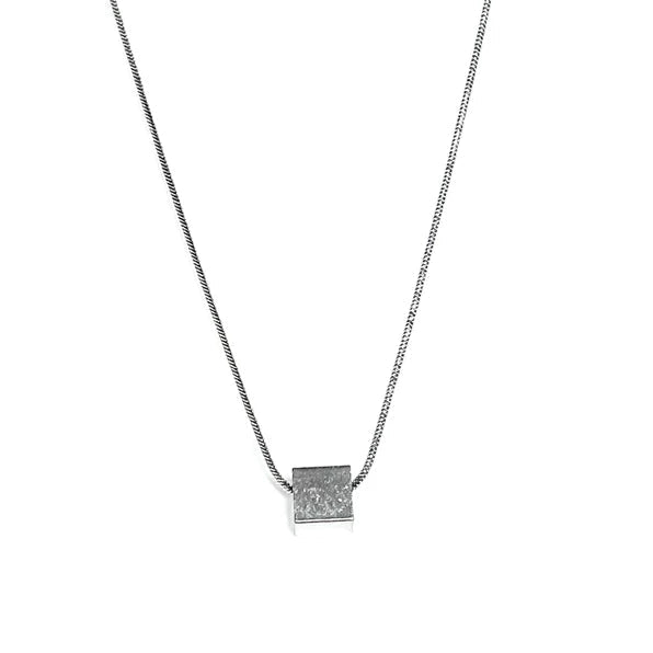 CUBE PENDANT NECKLACE