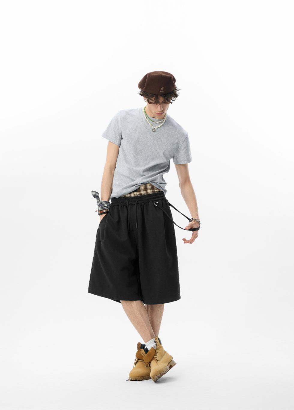 DRAWSTRING WAIST HEAVY SWEAT SHORTS