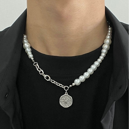 MARBLE COMPASS NECKLACE